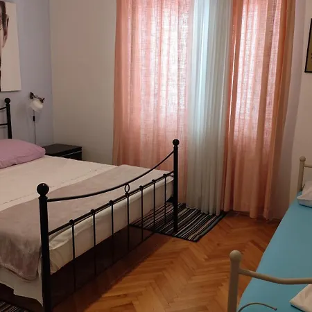 アパート Seventh Continent