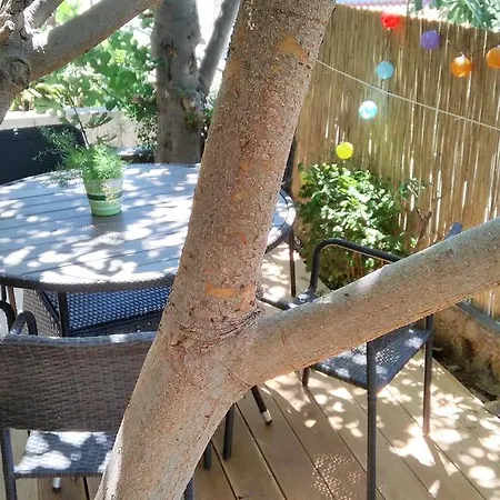 Seventh Continent 公寓